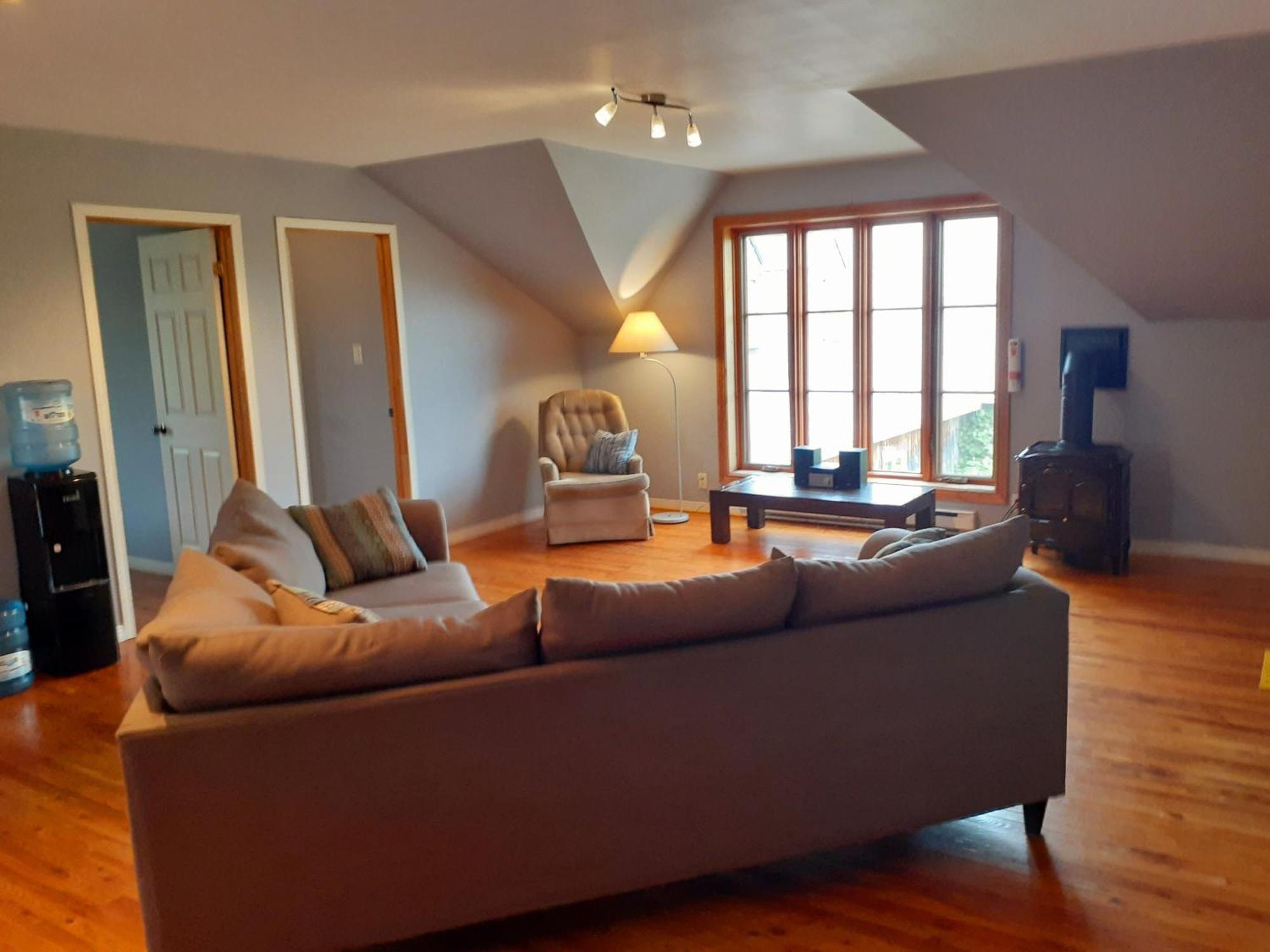 Auberge Le P'Tit Bonheur Saint-Laurent-de-l'ile d'Orleans Εξωτερικό φωτογραφία